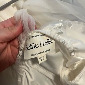 Selfie Leslie white tulle flower dress